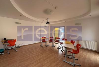 Casă individuală cu 8 camere în Tineretului