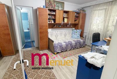 Apartament 2 camere,zona Neptun, parter - 10