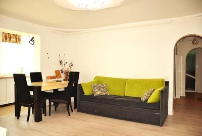 Apartament spatios de inchiriat! 3 dormitoare+open space Targoviste, Micro 11. - 1