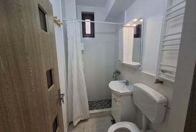Garsonieră decomandată în Tineretului