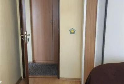 Apartament cu 3 camere decomandat - Pacurari - 9