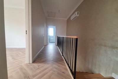 Duplex spatios cu 4 camere in Dumbravita -semineu- la 3 minute de Primarie - 8