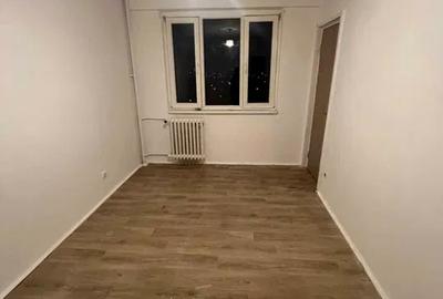 Apartament cu 3 camere decomandat în Rahova