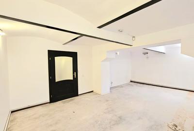 Apartament cu 3 camere in locatie centrala ( rezidenta/ spatiu birouri ) - 3