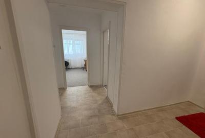 Apartament 3 camere de vanzare decomandat – Str. Uioara nr. 3 - 36