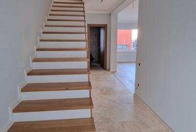 Ansamblu de duplexuri, 4 camere, garaj, gradina, zona Voronet - 6