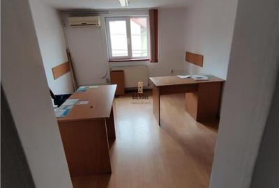 Spatii Birouri - 1200 mp - Zona Centrala - 30