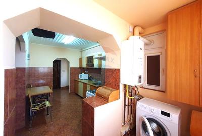 Inchiriez apartament 2 camere Vlaicu, decomandat, etaj 2, centrală gaz - 8