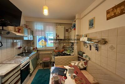 Apartament spatios 3 camere – zona MARATEI  66 MP - 9