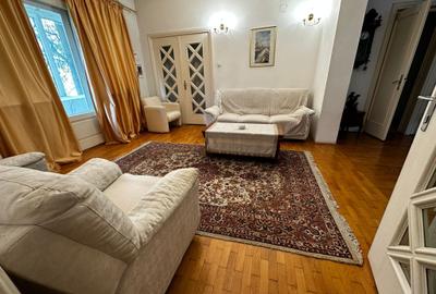 Dorobanti - Capitale. Apartament in vila interbelica. - 1