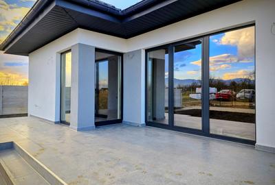 Casa individuala pe parter 105mp utili, teren 520mp, Stupini - 1