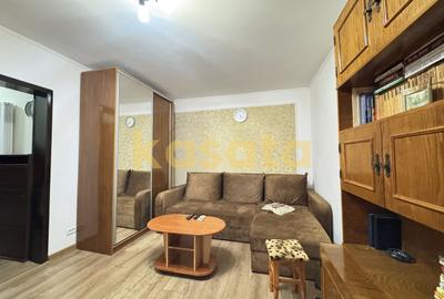 Apartament cu 2 camere decomandat, mobilat în Polonă