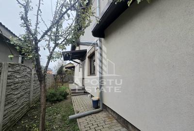 Casa individuala de vanzare si restaurant cu predare la cheie, Sag, COMISION 0 - 35