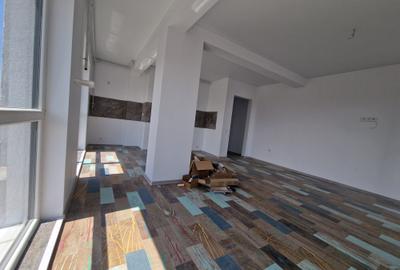 Mamaia Nord(Market Lidl)- Garsoniera 44mp, finisata - 63500euro cu tva inclus - 9