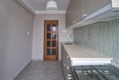 Ap.3 camere decomandat, renovat complet   centru Tg. Mureș, lângă ANAF - 5