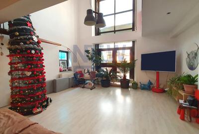 Casa de VANZARE in sector 5 Str. Antiaeriana resedinta sau after school - 6
