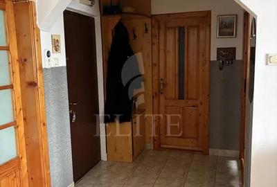 Apartament 4 camere în zona P-TA FLORA - 2