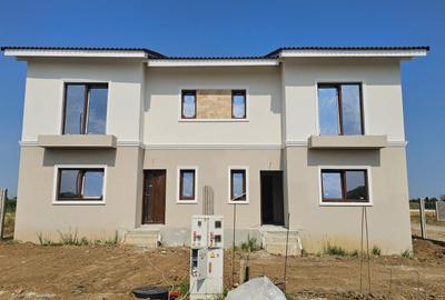 Duplex P+1 - 4 camere - terasa mare acoperita - 122.000 euro