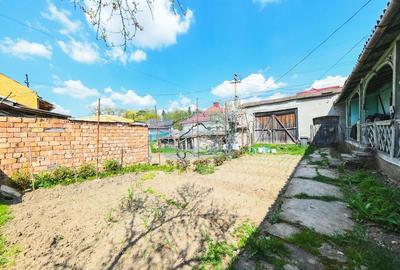 Casa de vanzare in zona centrala - 12