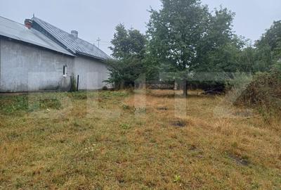 Teren Construcții intravilan de 2971 mp, în Stroiești