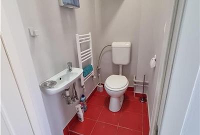 Apartament cu 2 camere, Central, Camera de Comert - 13