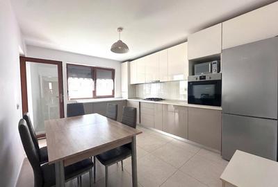Duplex cu piscina- 4 camere si 2 bai - zona foarte buna- Mosnita Noua - 6