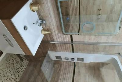 Apartament 2 camere de vanzare - Piscina exterioara - Ocazie - 9