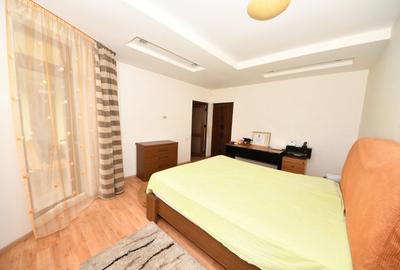 Vila spatioasa, pretabil pentru locuit/clinica, zona Micro 17 – Galati - 25