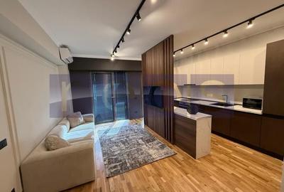 Apartament cu 2 camere semidecomandat, mobilat în Unirii