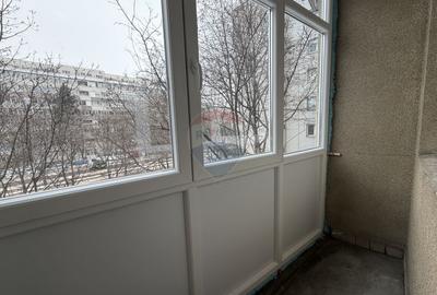 Apartament cu 3 camere de închiriat în zona Giulesti - 10