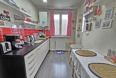 Semicentral etaj 3 apartament 2 camere stare foarte buna. - 6