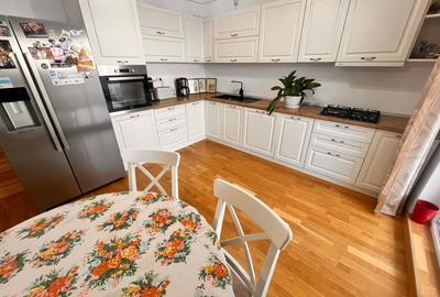 Casa cu 4 camere,3 bai,3 terase,2 balcoane,1 garaj si 1 parcare,zona Apahida - 6