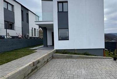 Casa Individuala,Finisata,situata in Floresti ! - 32