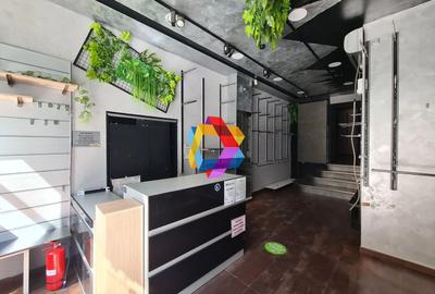Spatiu comercial ultracentral cu vad- 90 mp - 2