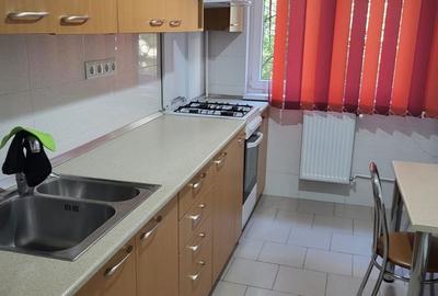Apartament cu 2 camere decomandat, mobilat în Militari