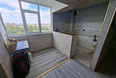 Apartament cu 1 camera, decomandat,  etajul 7/9, zona Podu de Piatra - 2