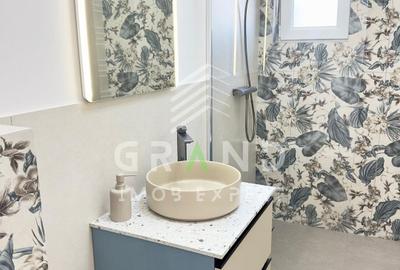 Apartament de vanzare:nou,ultrafinisat,mobilat,utilat cu terasa  25mp , Floresti - 29