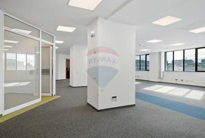 Spațiu de birouri în clădirea Unimed - 11