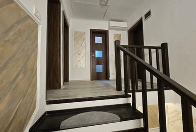 Duplex P+M, 5 camere, 3 băi, 3 balcoane, perete dublu, panouri, Dumbrăvița - 15
