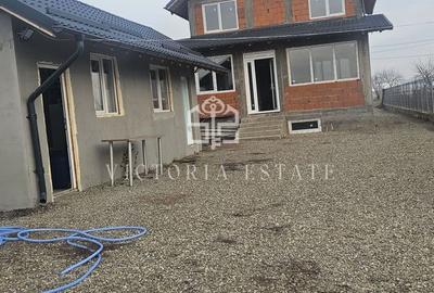 Casa de vanzare Pleasa,com.Bucov! - 12