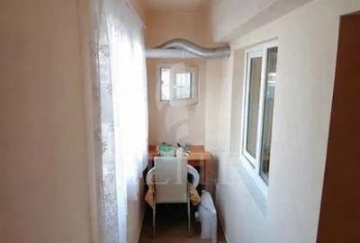 Apartament o camera în zona STRAZII SOBARILOR - 2