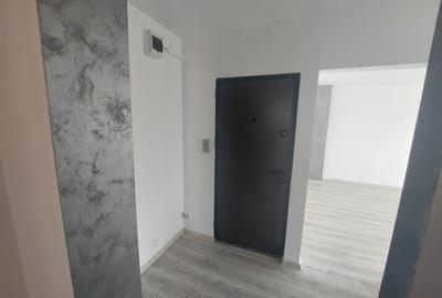 Gara (BCR - BD. 1 Mai), apartament 2 camere decomandate, etaj 2, 58 mp.