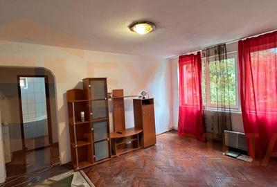 Apartament 2 camere de vanzare, situat in zona Tomis II - 10