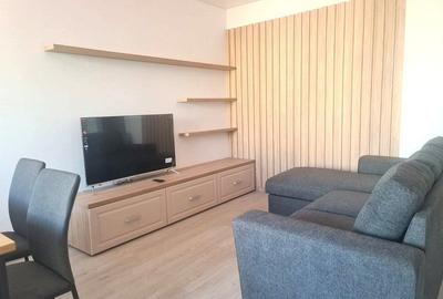 Apartament cu 2 camere nedecomandat în Micro 17