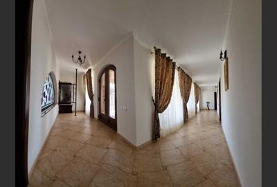 House for sale, 4 rooms in Spătaru - 2