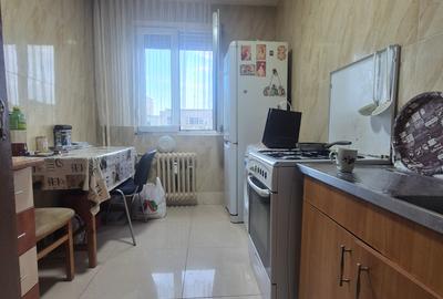 2 Camere, Etaj Intermediar,  Brotacei - 1