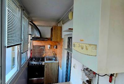 Vand apartament 2 camere. - 8