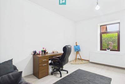 Casă Individuală cu spațiu comercial - Variaș - 8