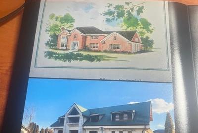 VILA MANOR COLONIAL FLOOR PLAN - 14