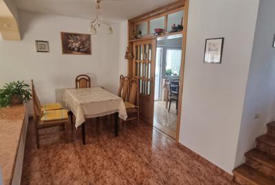 Casa cu etaj zona Bucovina - 5